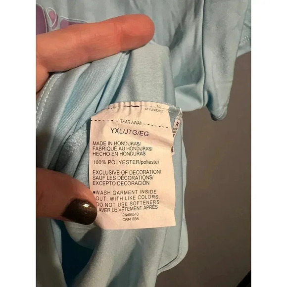 NWT Under Armour Girls Shirt - Extra Large - Picture 5 of 7